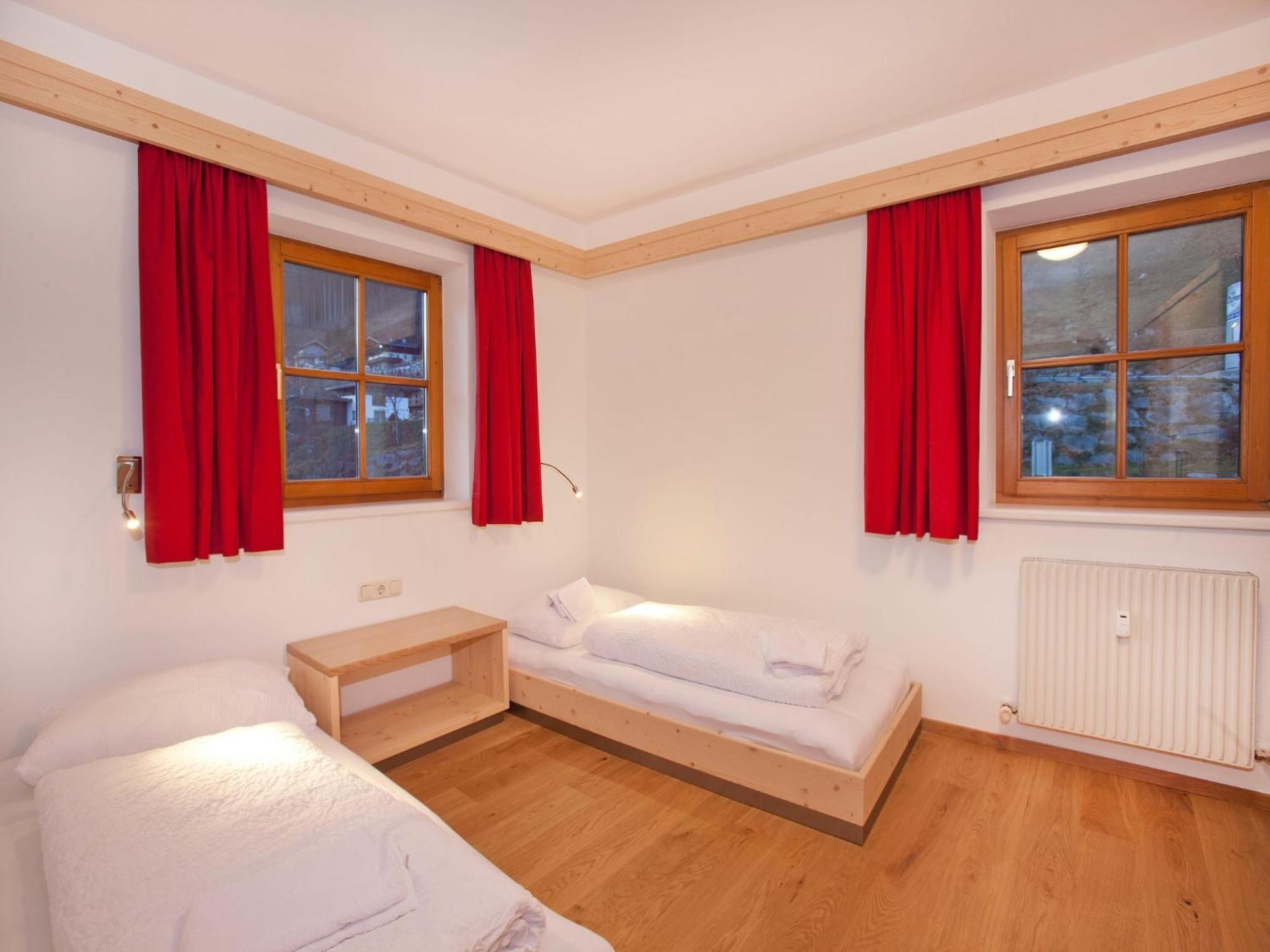 Apartment In Wald Im Pinzgau With Swimming Pool And Views Ngoại thất bức ảnh