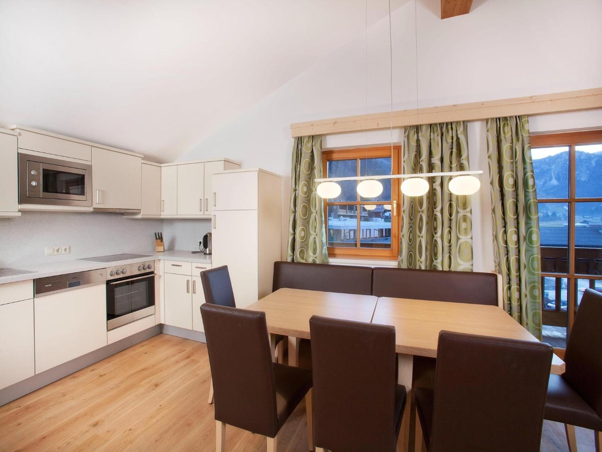 Apartment In Wald Im Pinzgau With Swimming Pool And Views Ngoại thất bức ảnh