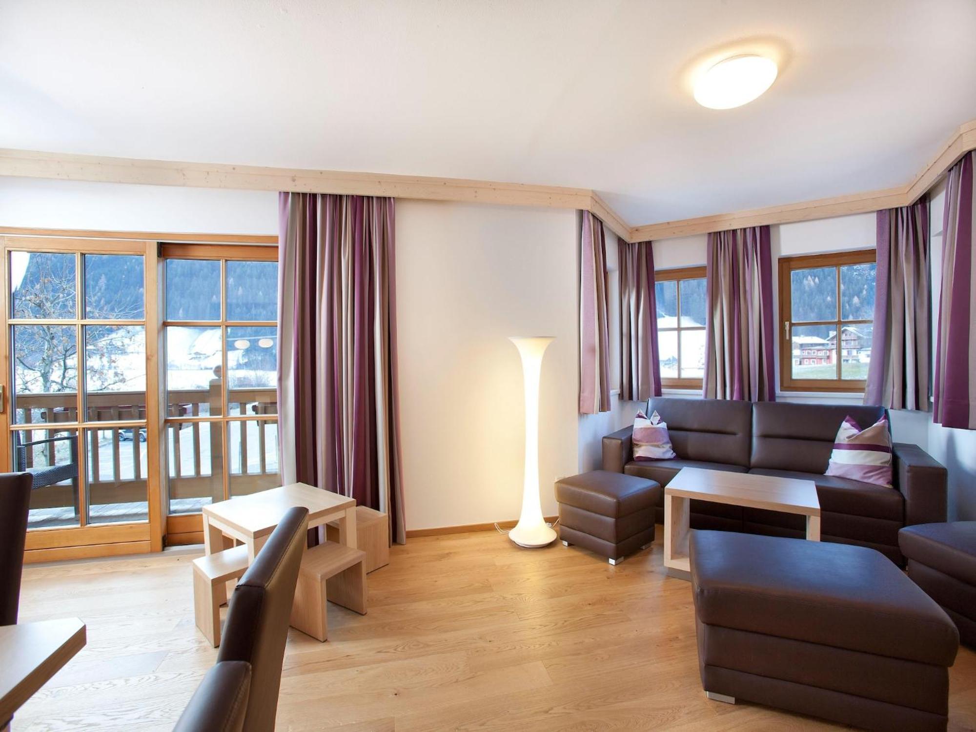 Apartment In Wald Im Pinzgau With Swimming Pool And Views Ngoại thất bức ảnh